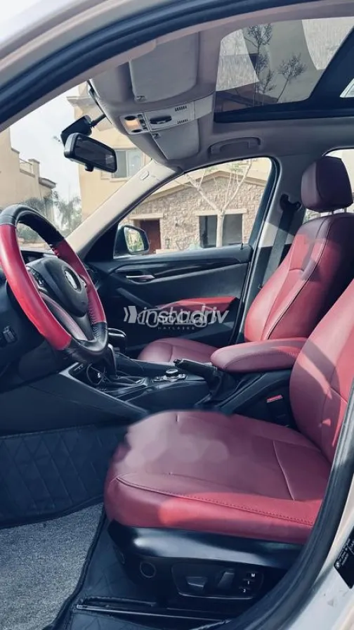 بي ام دبليو X1 2012 فضي مستعملة للبيع - 6