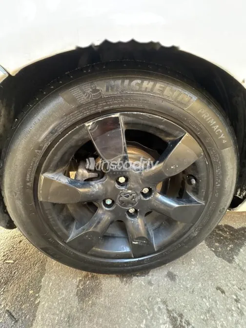 Peugeot 307 2007 White Used for Sale - 5