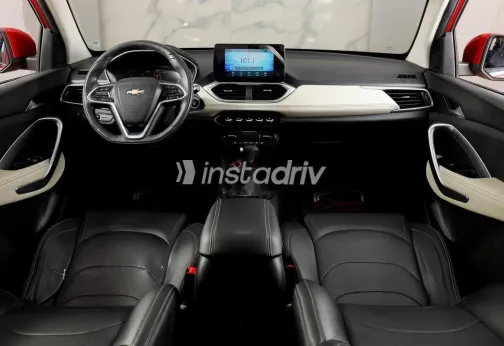 Chevrolet Captiva 2021 Red Used for Sale - 4