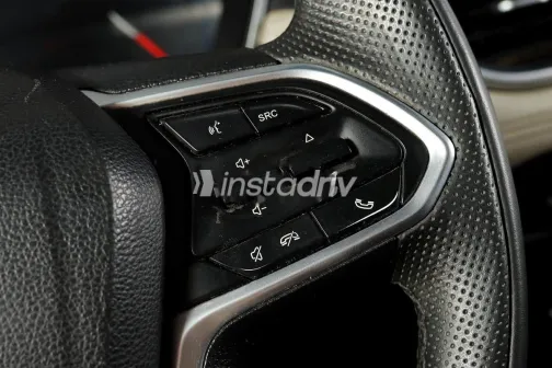 Chevrolet Captiva 2021 Red Used for Sale - 6