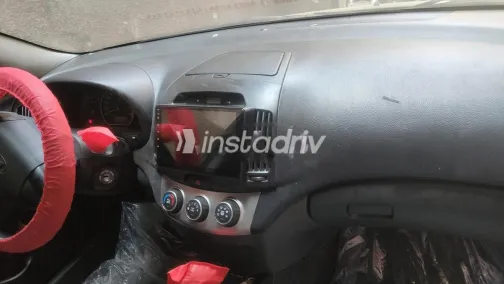 Hyundai Elantra HD 2022 White Used for Sale - 5