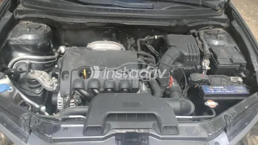 Hyundai Elantra HD 2022 White Used for Sale - 10