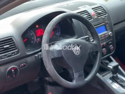 فولكس فاغن جيتا 2007 أسود مستعملة للبيع - 9