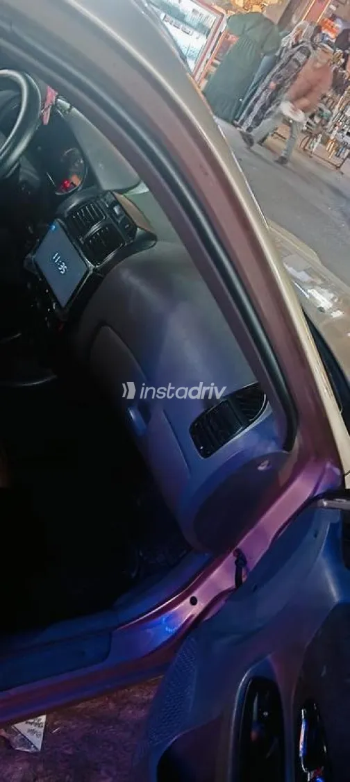 Hyundai Verna 2008 Gold Used for Sale - 6