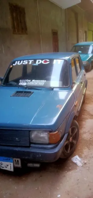 فيات 127 1986 أزرق مستعملة للبيع