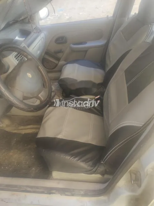 رينو كليو 2003 فضي مستعملة للبيع - 3