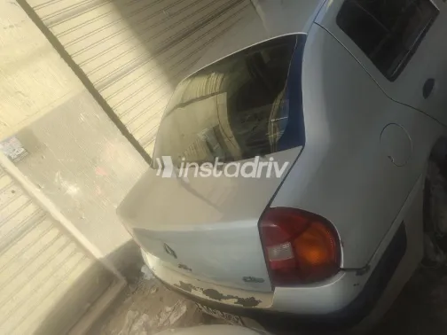 رينو كليو 2003 فضي مستعملة للبيع - 4