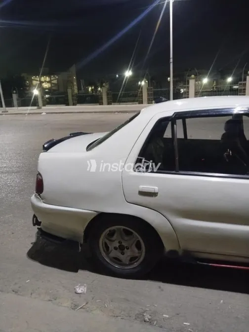 جيلي سباركي 2005 أبيض مستعملة للبيع - 4