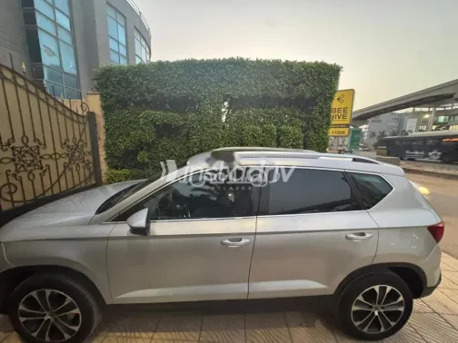 سيات اتيكا 2022 فضي مستعملة للبيع - 2