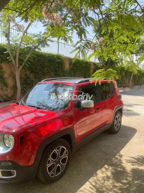 جيب رينيجيد 2018 أبيض مستعملة للبيع - 4