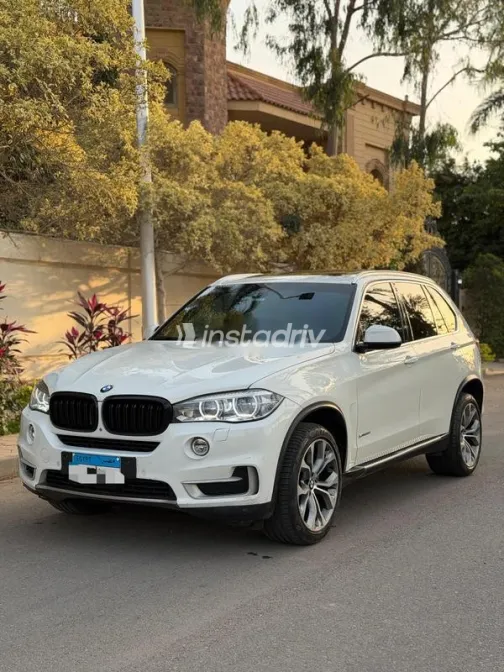 BMW X5 2017 White Used for Sale - 8