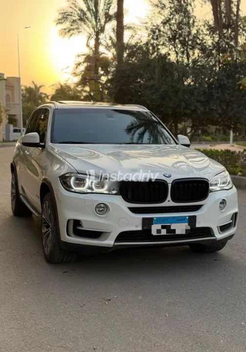 BMW X5 2017 White Used for Sale - 10