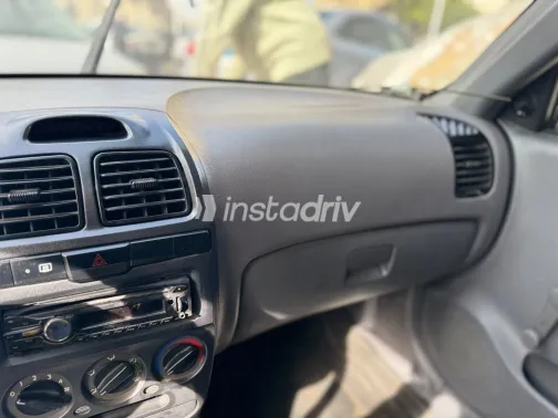 هيونداي فيرنا 2016 أبيض مستعملة للبيع - 7