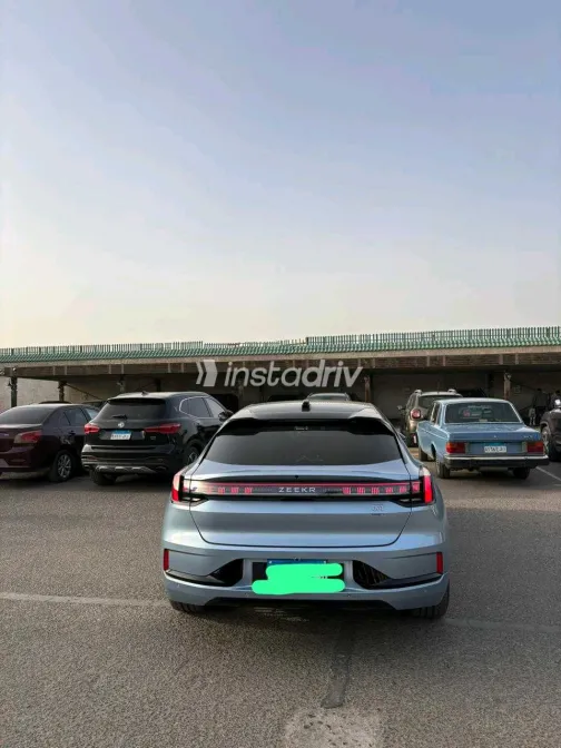 زيكر 001 2025 أبيض مستعملة للبيع - 4