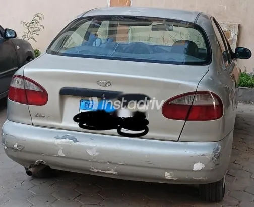 دايو لانوس 1999 ذهبي مستعملة للبيع - 4