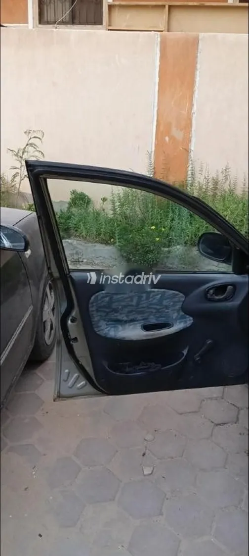 دايو لانوس 1999 ذهبي مستعملة للبيع - 9