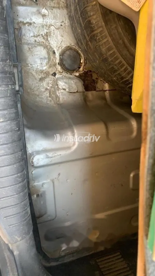 هيونداي فيرنا 2009 فضي مستعملة للبيع - 5