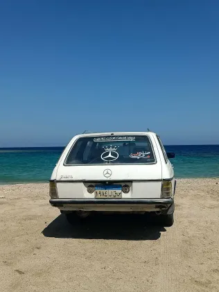 مرسيدس E 200 1983 أبيض مستعملة للبيع