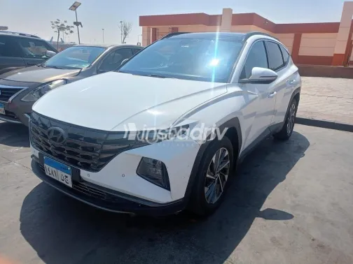 Hyundai Tucson 2021 White Used for Sale - 1