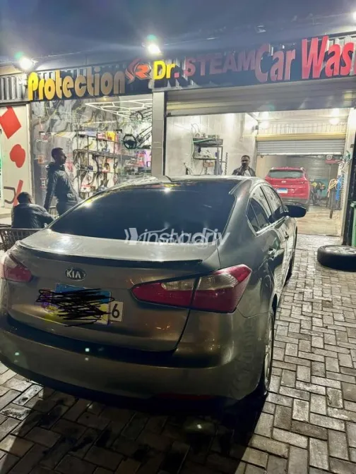 Kia Cerato 2016 Gray Used for Sale - 5