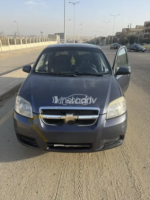 شيفروليه افيو 2017 أبيض مستعملة للبيع - 2