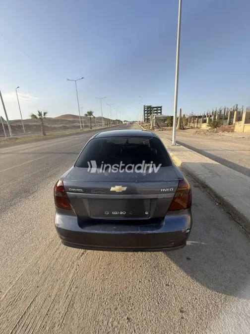 شيفروليه افيو 2017 أبيض مستعملة للبيع - 5