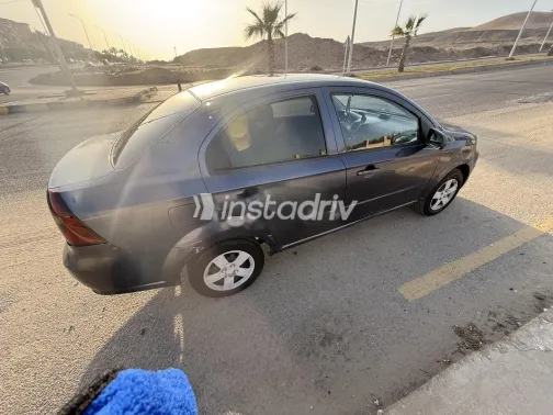 شيفروليه افيو 2017 أبيض مستعملة للبيع - 7