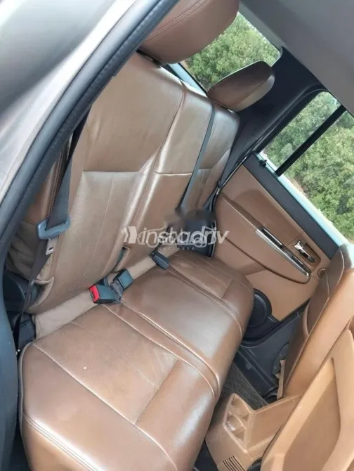 Jeep Cherokee 2013 Gold Used for Sale - 7