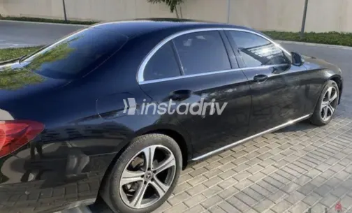 مرسيدس E 180 2019 أبيض مستعملة للبيع - 4