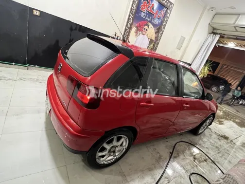 Seat Ibiza 2001 Red Used for Sale - 4