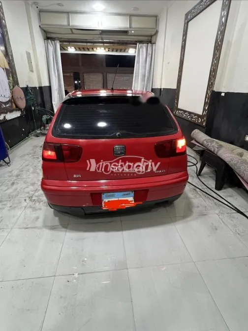 Seat Ibiza 2001 Red Used for Sale - 8