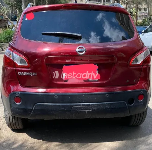 Nissan Qashqai 2014 Dark Red Used for Sale - 3