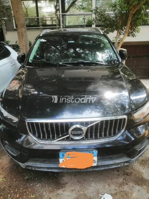 فولفو XC 40 2021 أبيض مستعملة للبيع - 5