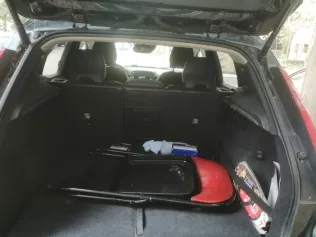 فولفو XC 40 2021 أبيض مستعملة للبيع