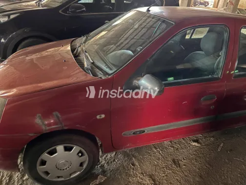 رينو كليو 2005 أبيض مستعملة للبيع - 2