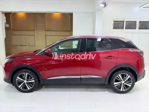 بيجو 3008 2022 أحمر مستعملة للبيع - 7