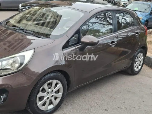 كيا ريو 2015 بني مستعملة للبيع - 7