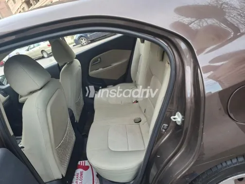 كيا ريو 2015 بني مستعملة للبيع - 8