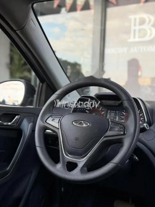 Chery Arrizo 5 2025 White Used for Sale - 3