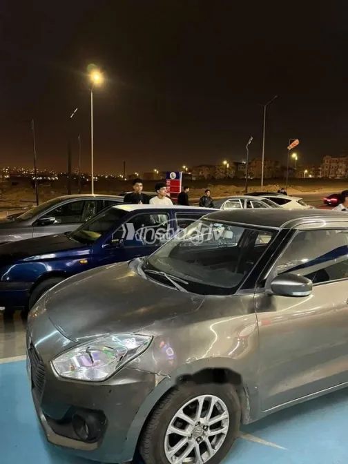 سوزوكى سويفت 2021 أبيض مستعملة للبيع - 2