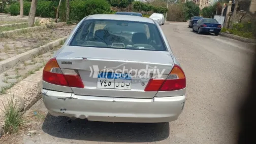 ميتسوبيشي لانسر كرستالة 1999 فضي مستعملة للبيع - 3