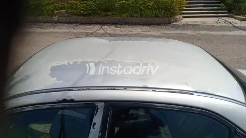 ميتسوبيشي لانسر كرستالة 1999 فضي مستعملة للبيع - 5