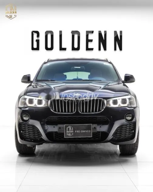 بي ام دبليو X4 2017 أزرق غامق مستعملة للبيع - 4