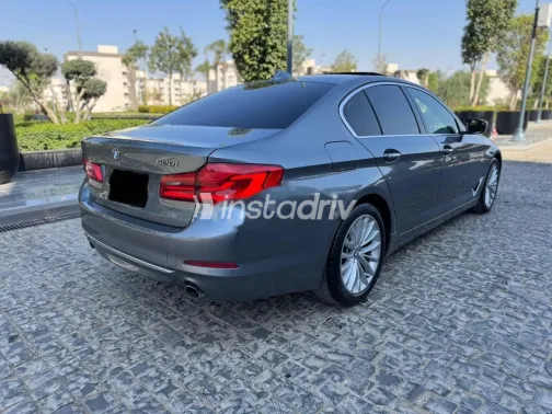 بي ام دبليو 520 2018 رمادي مستعملة للبيع - 4