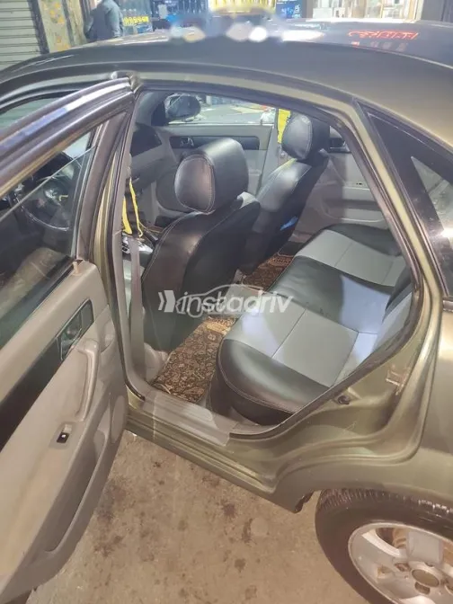 شيفروليه أوبترا 2006 زيتي مستعملة للبيع - 5