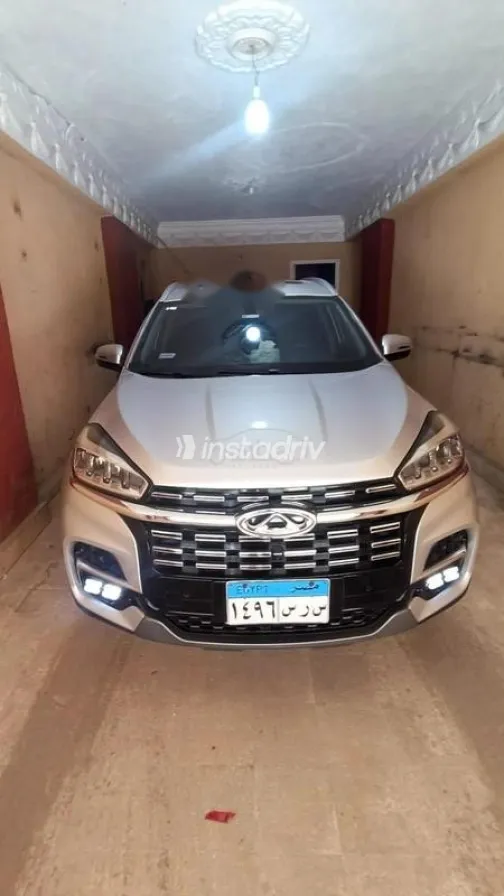 شيرى 8  تيجو 2025 فضي مستعملة للبيع - 1