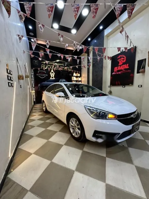 Chery Arrizo 5 2022 White Used for Sale - 2