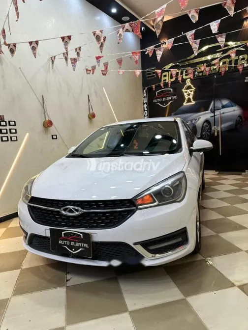 Chery Arrizo 5 2022 White Used for Sale - 5