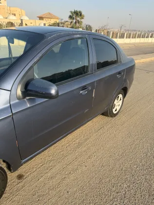 شيفروليه افيو 2017 أبيض مستعملة للبيع