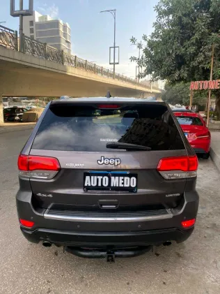 جيب جراند شيروكي 2014 أبيض مستعملة للبيع